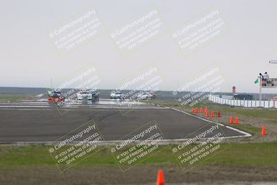 media/Jan-18-2026-CalClub SCCA (Sun) [[8bc6468723]]/Group 5 Race/Turn 1/